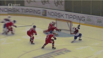 Superbe arrêt du gardien tchèque Jakub Kovar