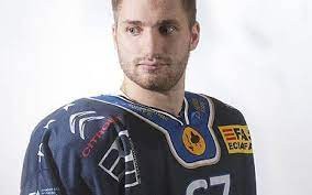 Simon Sterchi quitte le HCC, Devin Müller arrive