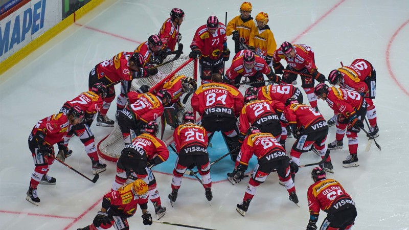 Operation bei Mika Henauer und Éric Gélinas