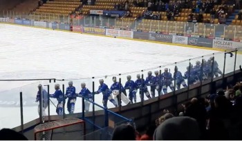 Une célébration d'équipe que l'on espère pas forcément voir par chez nous