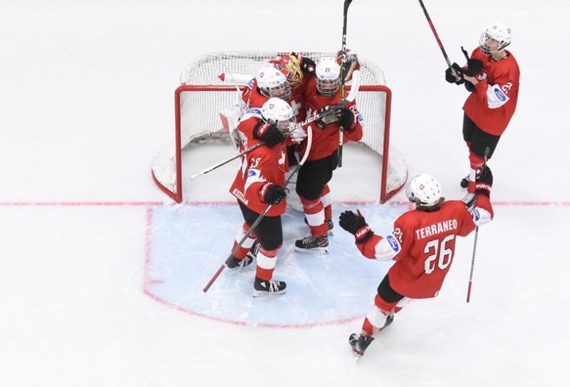 Ein erstes Aufgebot von 29 Spielern für die Vorbereitung auf die U18-Weltmeisterschaft in der Schweiz