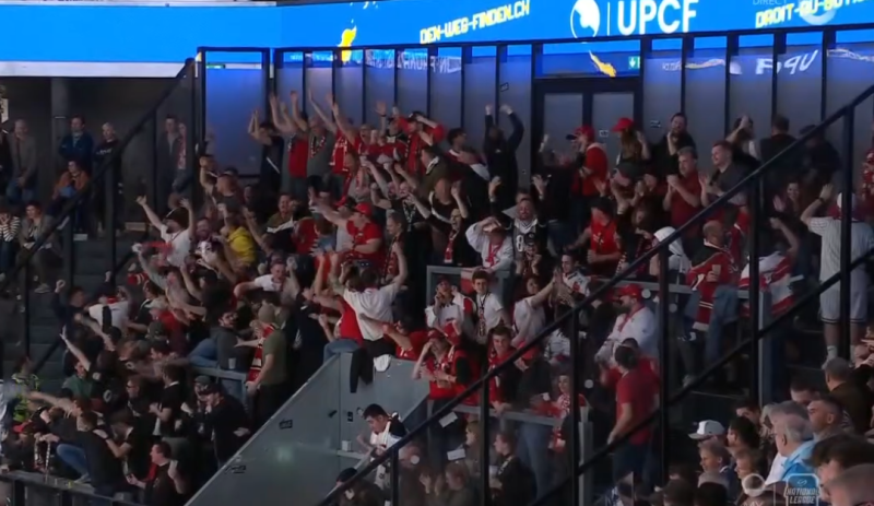 Lausanne prend les devants face à Fribourg, Zurich a trois pucks de finale