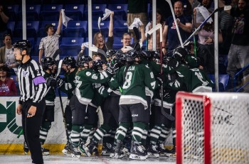 Alina Mueller et Boston joueront la finale de PWHL !