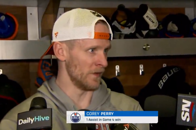 Une sacrée marque signée par Corey Perry