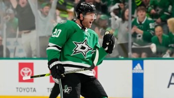 Ryan Suter obtient un contrat avec les Blues