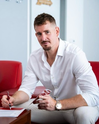 Un joli salaire pour Roman Cervenka à Pardubice