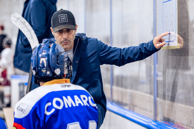 Zug verlängert den Staff seiner Akademie