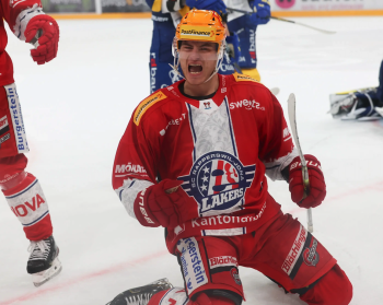 Tyler Moy bleibt bei den Lakers