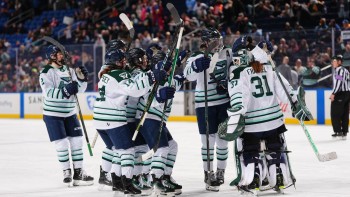 Alina Müller amasse les points et Boston n'en finit plus de gagner