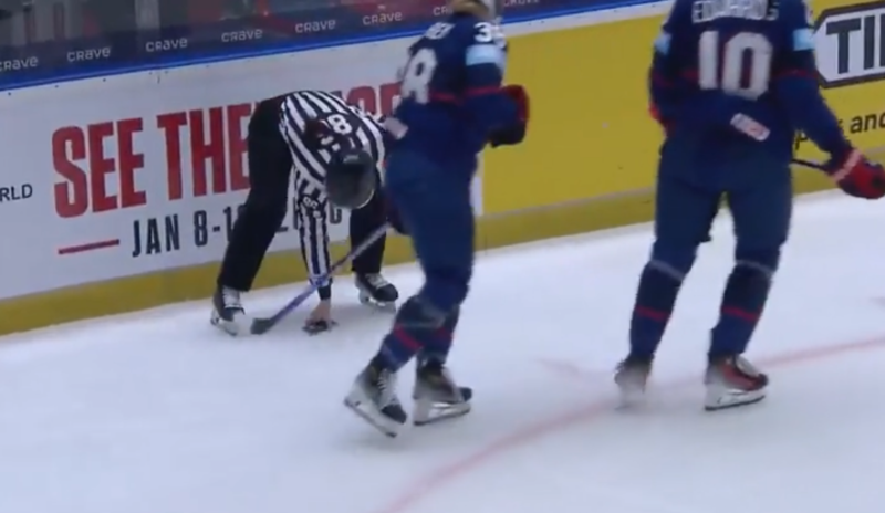 Il vaut toujours mieux laisser son smartphone au vestiaire