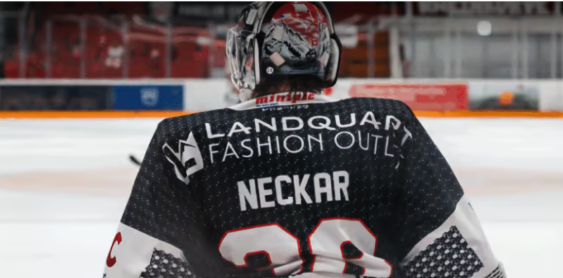 Coire complète son trio de gardien