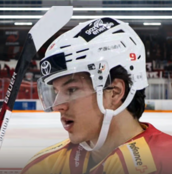 Rihards Melnalksnis rejoint Coire pour deux saisons