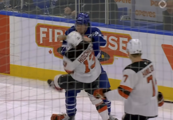 Ein seltener Kampf für Nico Hischier