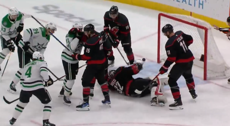 Brandon Bussi se fabrique un malheureux autogoal