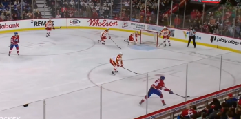 Un but un peu particulier et une blessure pour David Reinbacher