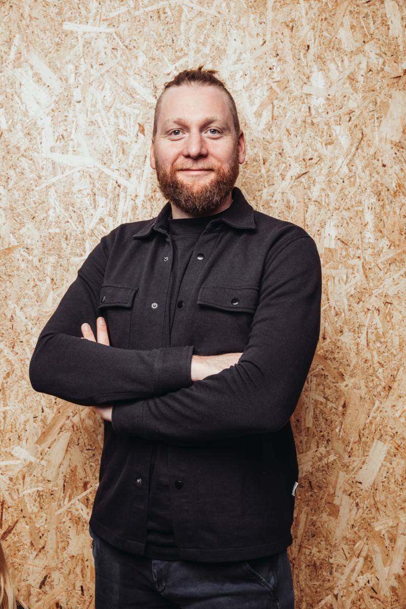 Broc Little et Jonas Junland prennent les commandes à Linköping